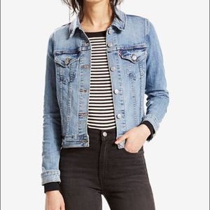 Levi’s original trucker jean denim jacket